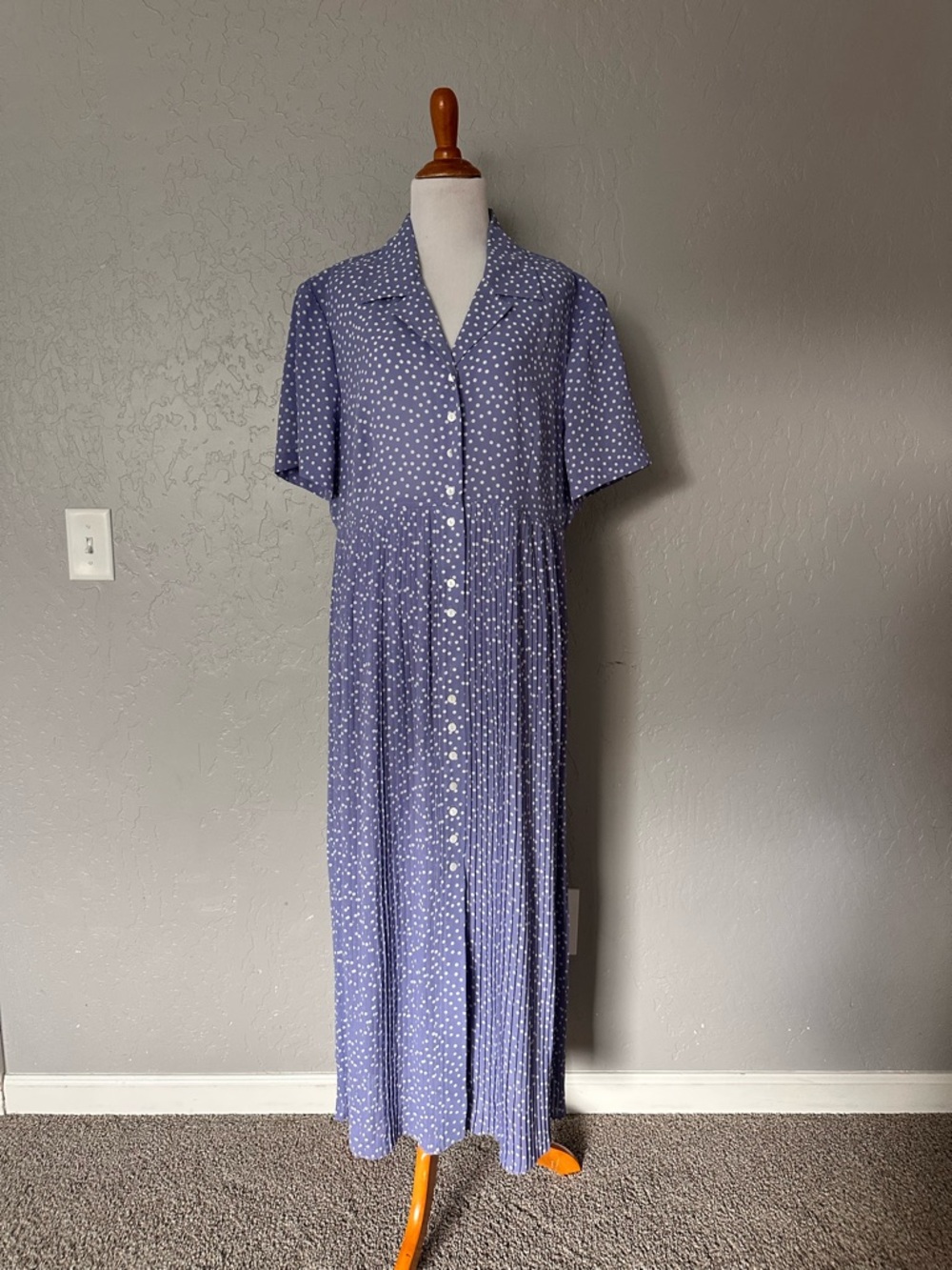 Liz Claiborne Blue Polka Dot Button-Front Maxi Dress size 16 A6